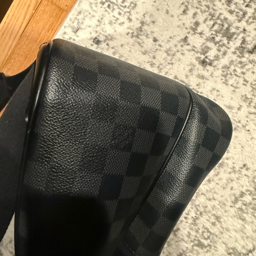 Louis Vuitton Micheal Damier Graphite Backpack 100% authentic - Picture 7 of 11